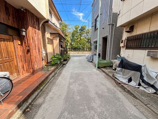 蕨市北町４丁目新築戸建　全1棟 現地写真（前面道路含む現地写真）