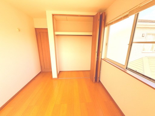 戸田市喜沢2丁目 中古戸建 内観写真（収納）