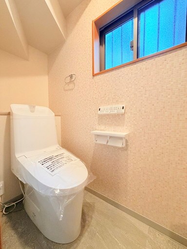 さいたま市浦和区上木崎６丁目中古戸建 内観写真（トイレ）