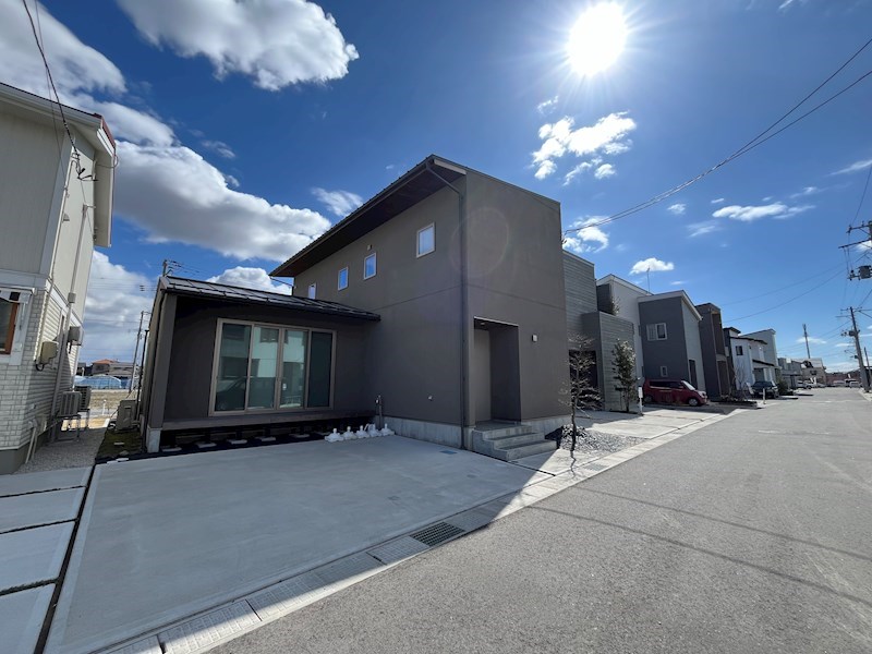 みちまちモデルハウス 新潟市西区坂井[戸建 3,980万円
