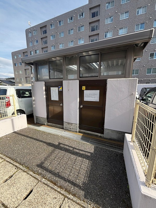 サーム新石山2番館 303号室 その他