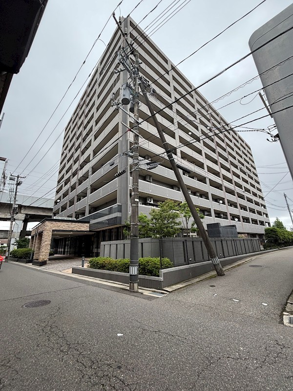 ダイアパレス笹口3丁目 外観写真
