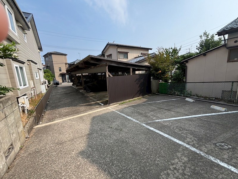 四ツ屋町１丁目売地（四ツ屋町ガレージ） 外観写真