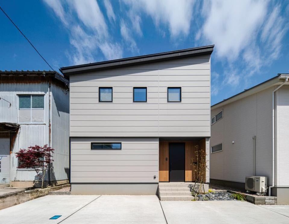 西区小針西SNモデルハウス 外観写真