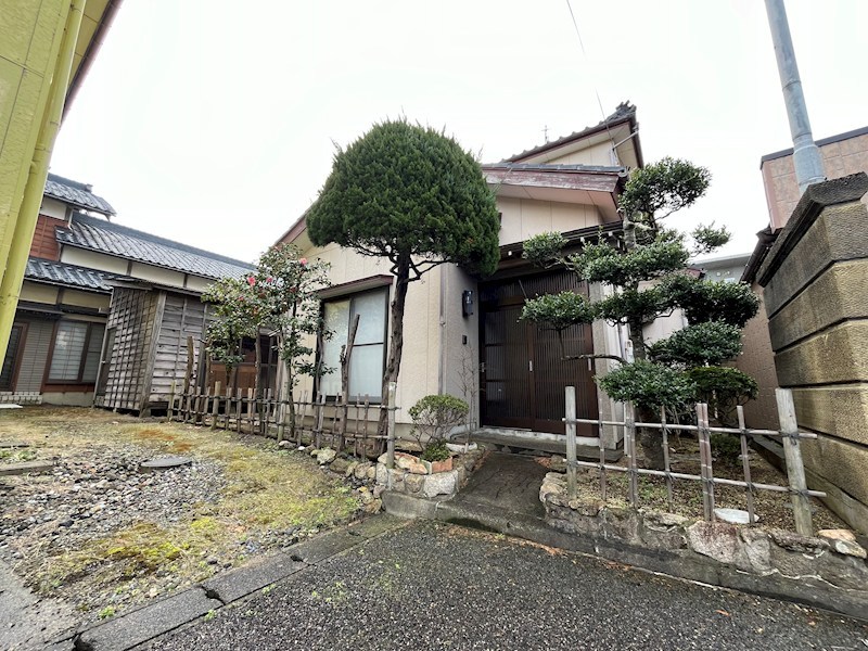 西区上新栄町売戸建 外観写真