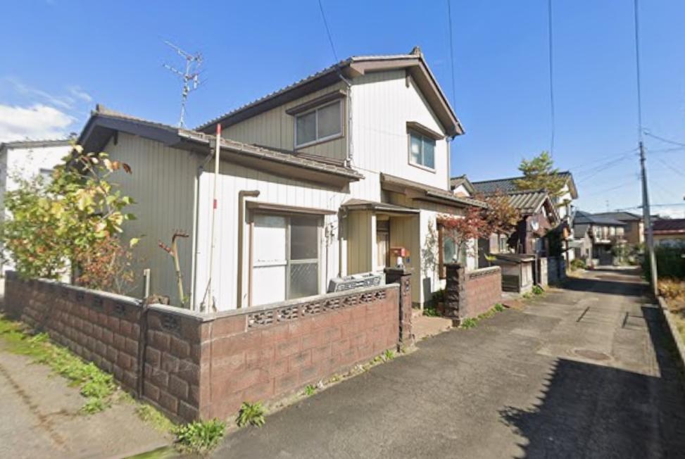 弥彦村矢作売戸建 外観写真