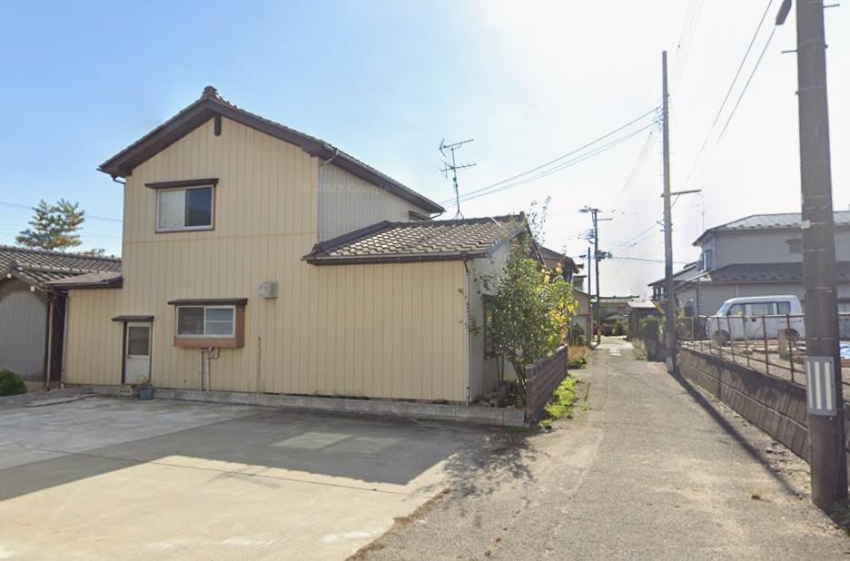 弥彦村矢作売戸建 その他