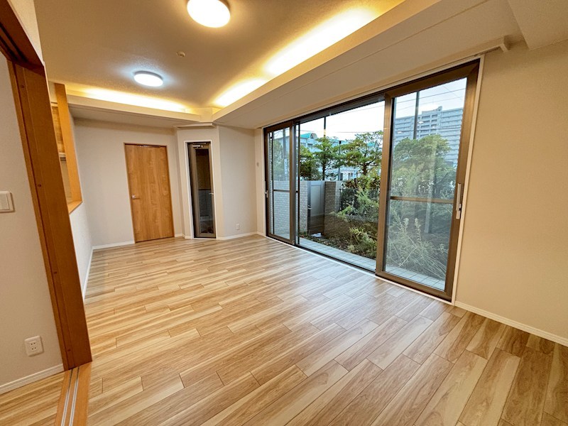 アパガーデンズ万代 その他