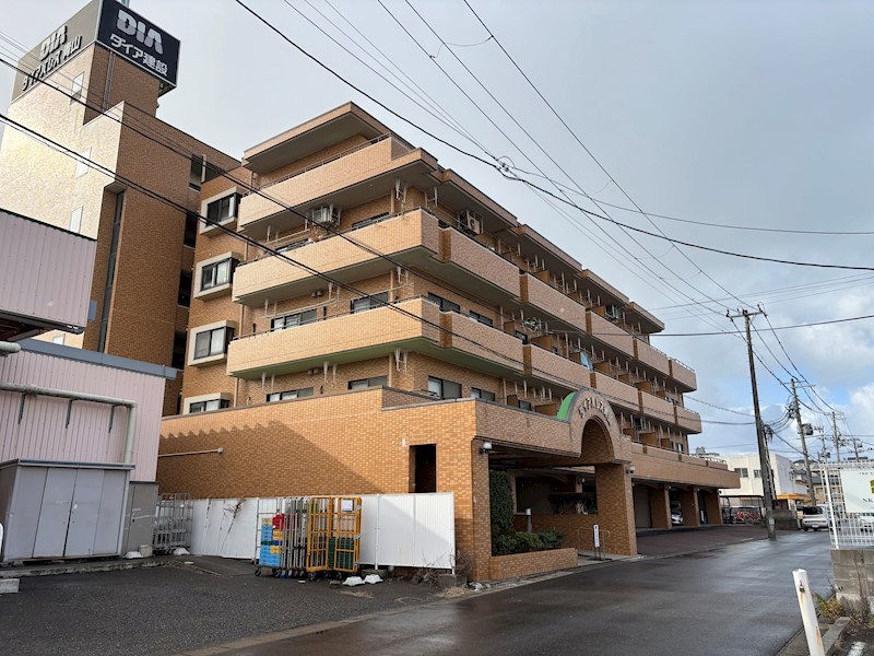 ダイアパレス青山 外観写真