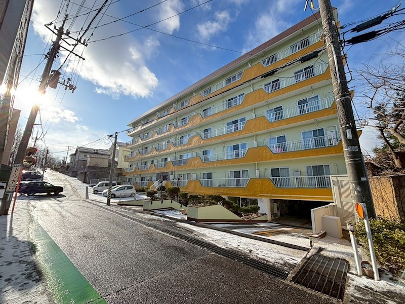 リバーハイツ関分 外観写真