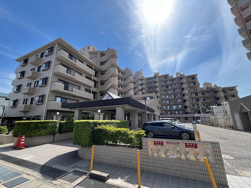 シャルマンコーポ駅南 102号室 外観写真