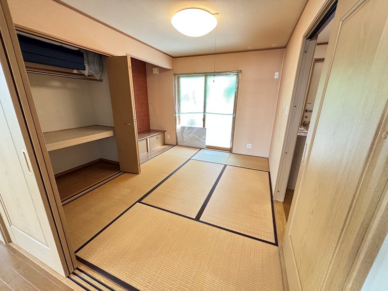 東区新松崎3丁目中古住宅 その他