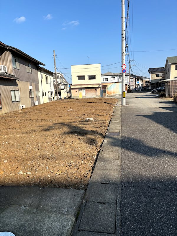 石川県加賀市山代温泉桔梗丘三丁目 現地写真（前面道路含む現地写真）