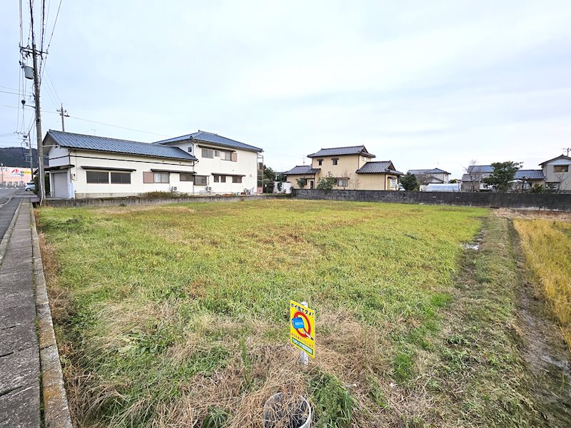 坂井市丸岡町猪爪3丁目　売地 現地写真