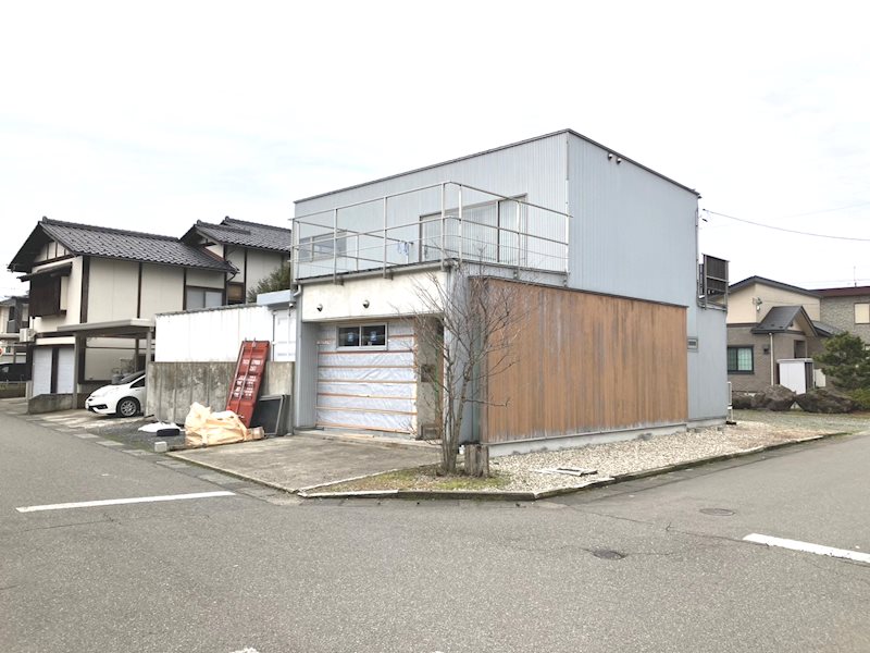 坂井市丸岡町小黒　中古戸建 現地写真