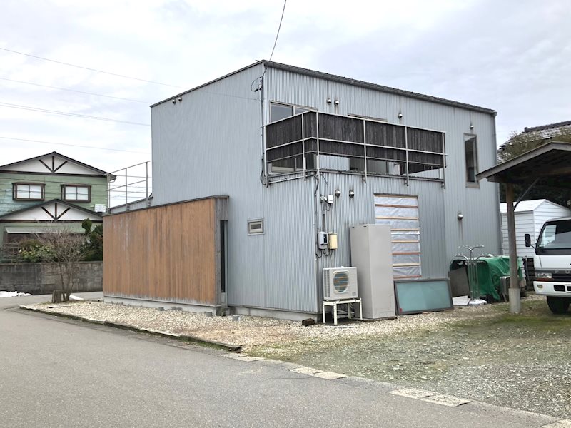 坂井市丸岡町小黒　中古戸建 現地写真