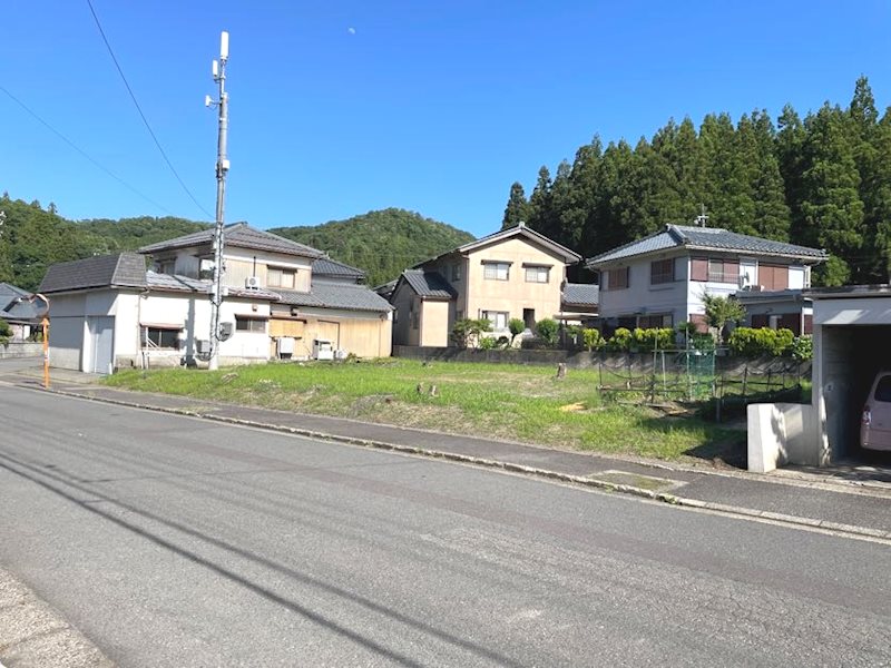 越前市広瀬町　売地（8番65）  現地写真（前面道路含む現地写真）