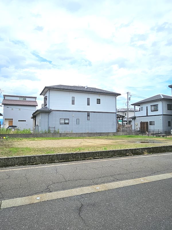 鯖江市大倉町　売地 現地写真（前面道路含む現地写真）