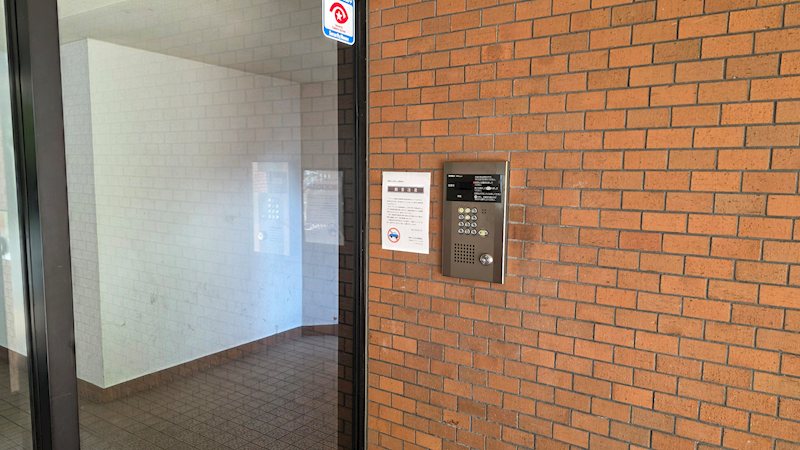 信開ドムス松本　福井市町屋1丁目　区分マンション 共用部写真（エントランス）