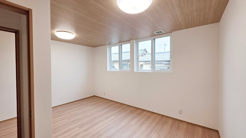 福井市高木町　新築戸建て 内観写真（子供部屋）