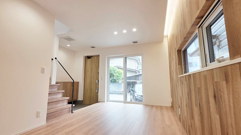 福井市高木町　新築戸建て 内観写真（リビング）