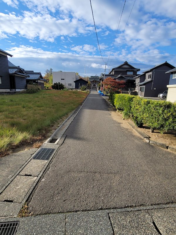 福井市白方町　売土地 現地写真（前面道路含む現地写真）