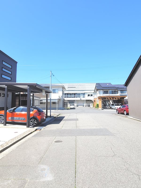 福井市御幸2丁目　中古戸建 現地写真（前面道路含む現地写真）
