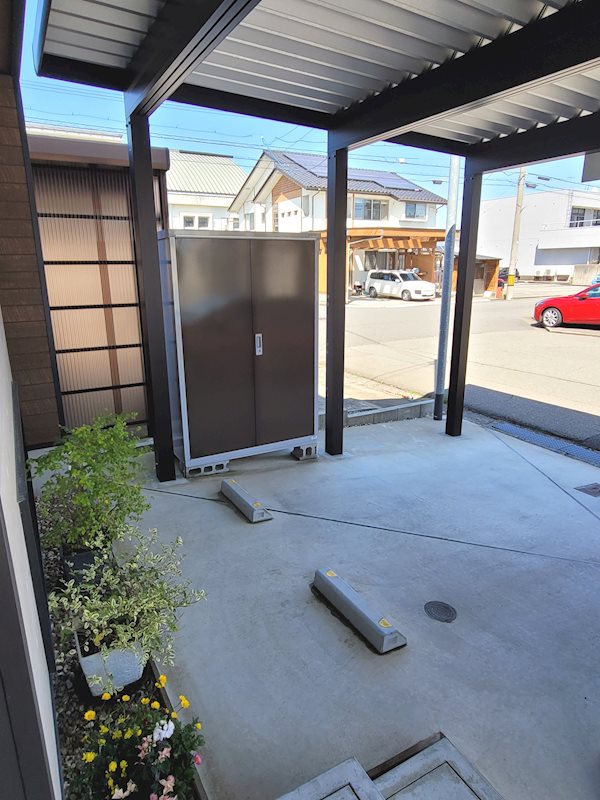 福井市御幸2丁目　中古戸建 現地写真（駐車場）