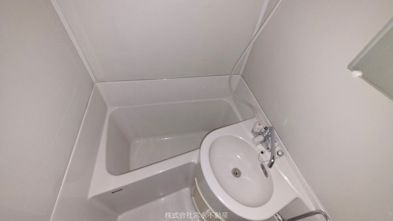 鯖江市糺町　売マンション 内観写真（浴室）