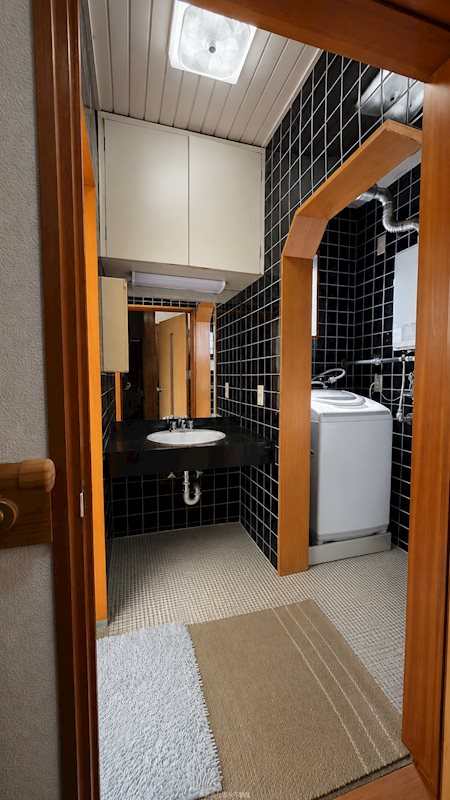 福井市光陽4丁目　中古戸建 内観写真（洗面台・洗面所）