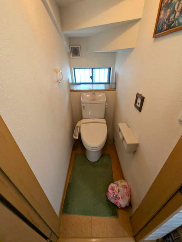 神奈川県厚木市愛名 内観写真（トイレ）