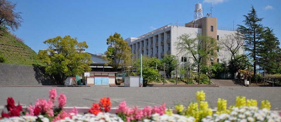 川崎市宮前区犬蔵1丁目（古家付き土地） 小学校