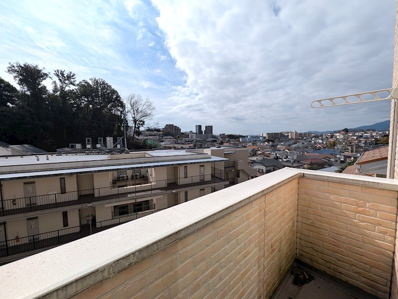 神奈川県座間市南栗原４丁目 現地写真（バルコニー）
