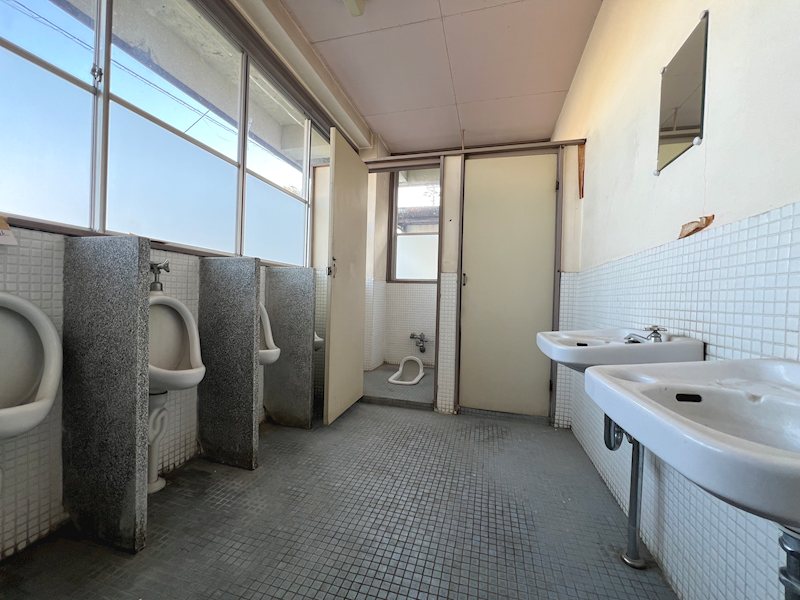 鹿児島県出水市本町 内観写真（トイレ）