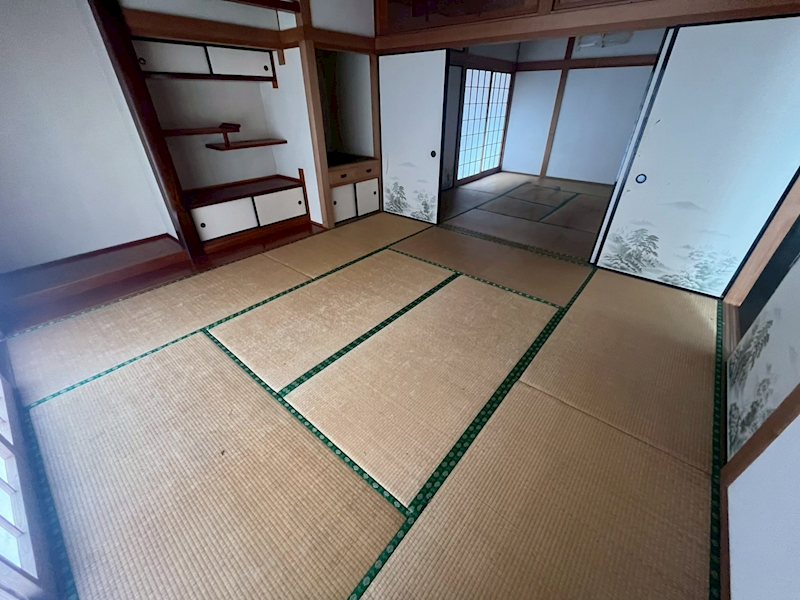 鹿児島県鹿屋市旭原町 内観写真（リビング以外の居室）