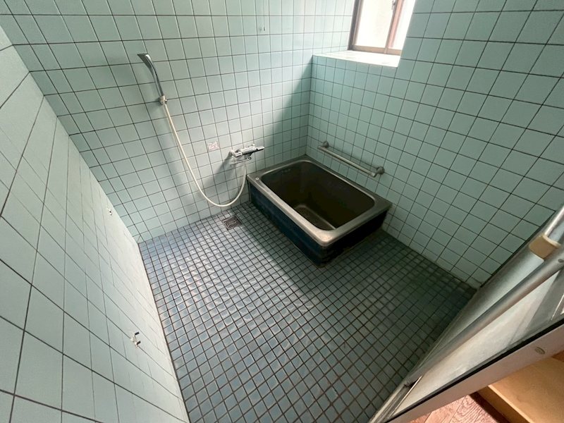鹿児島県鹿屋市旭原町 内観写真（浴室）