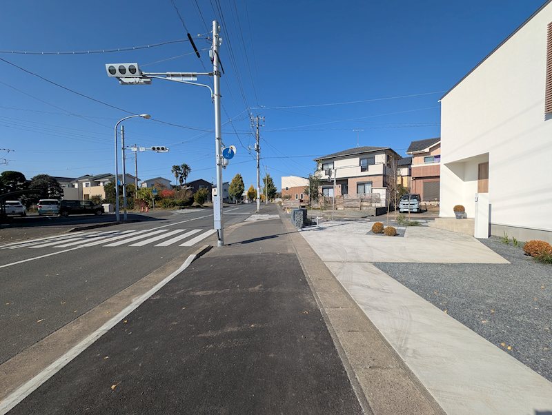 【モデルハウス】■稲田4950万円新築建売■佐野小学校エリア♪ 現地写真（前面道路含む現地写真）