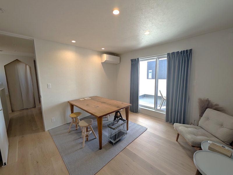 【モデルハウス】■稲田4950万円新築建売■佐野小学校エリア♪ 内観写真（リビング以外の居室）