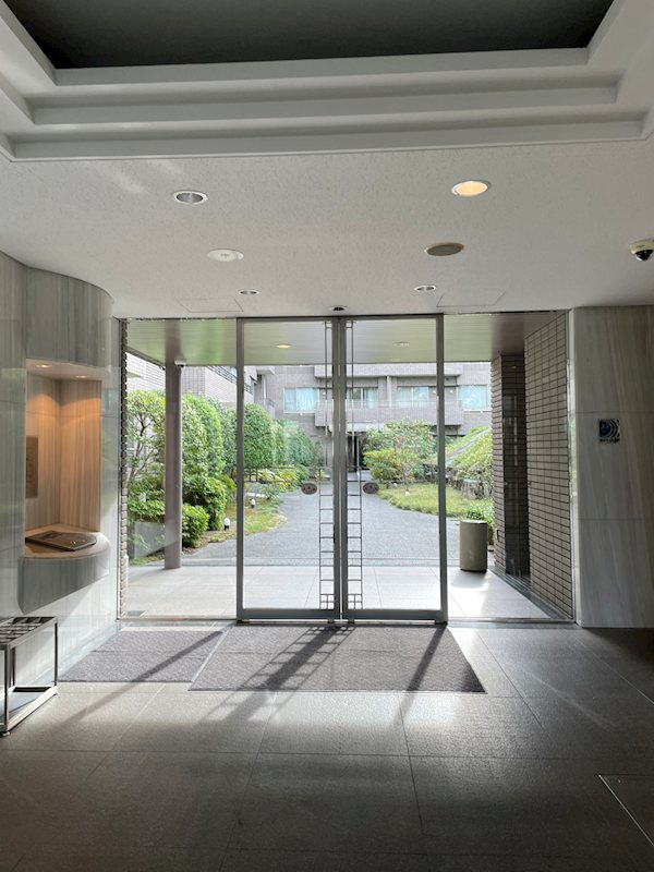川崎市麻生区　区分マンション 共用部写真（エントランス）