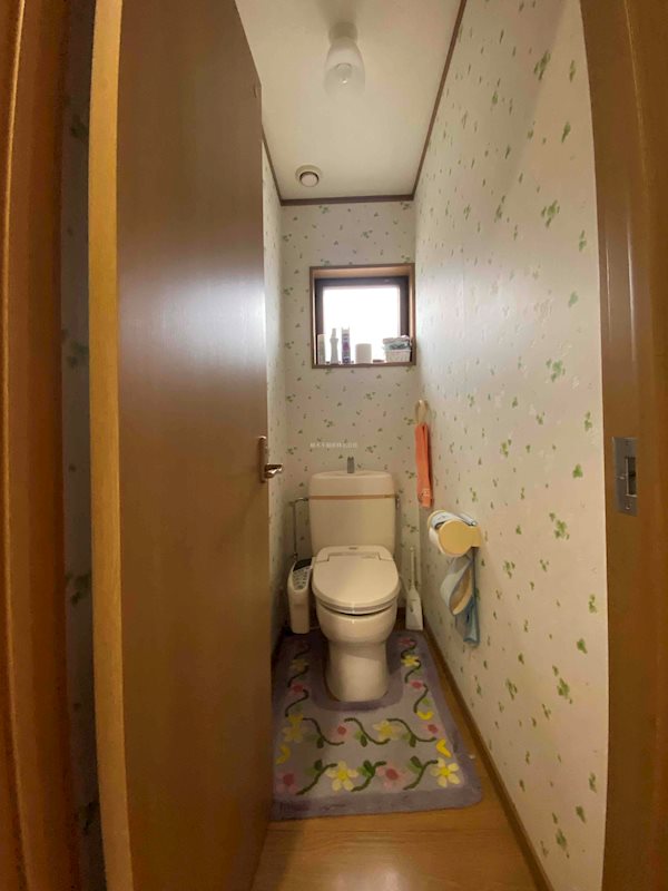 赤坂町 中古住宅(5LDK) 内観写真（トイレ）