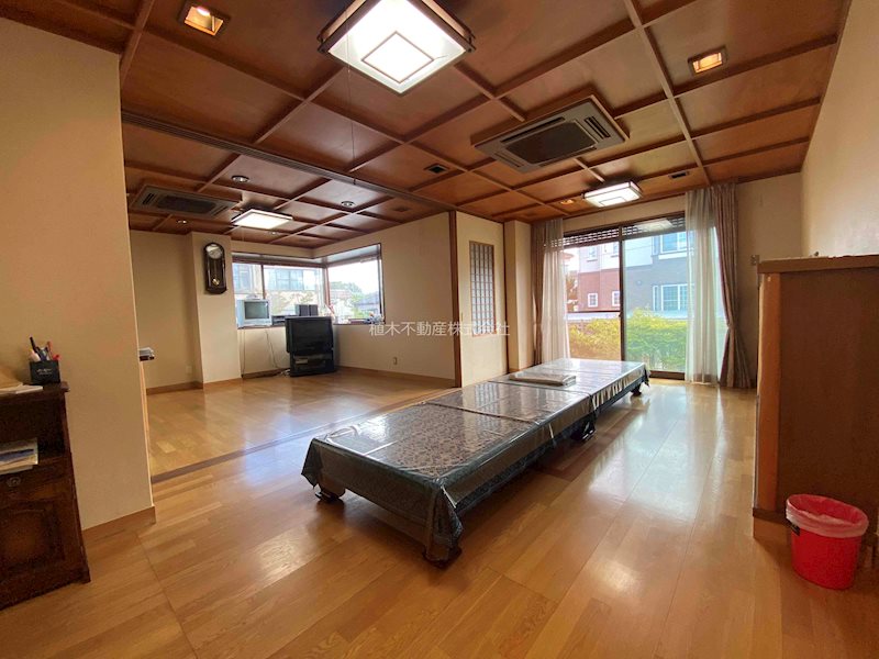 南半田 中古住宅(6LDK) 内観写真（リビング）