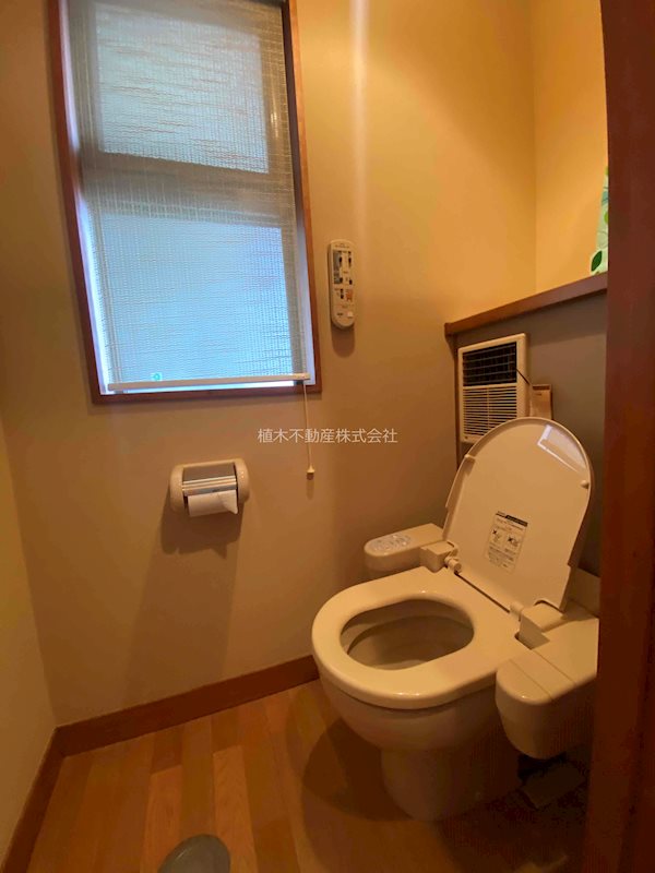 南半田 中古住宅(6LDK) 内観写真（トイレ）
