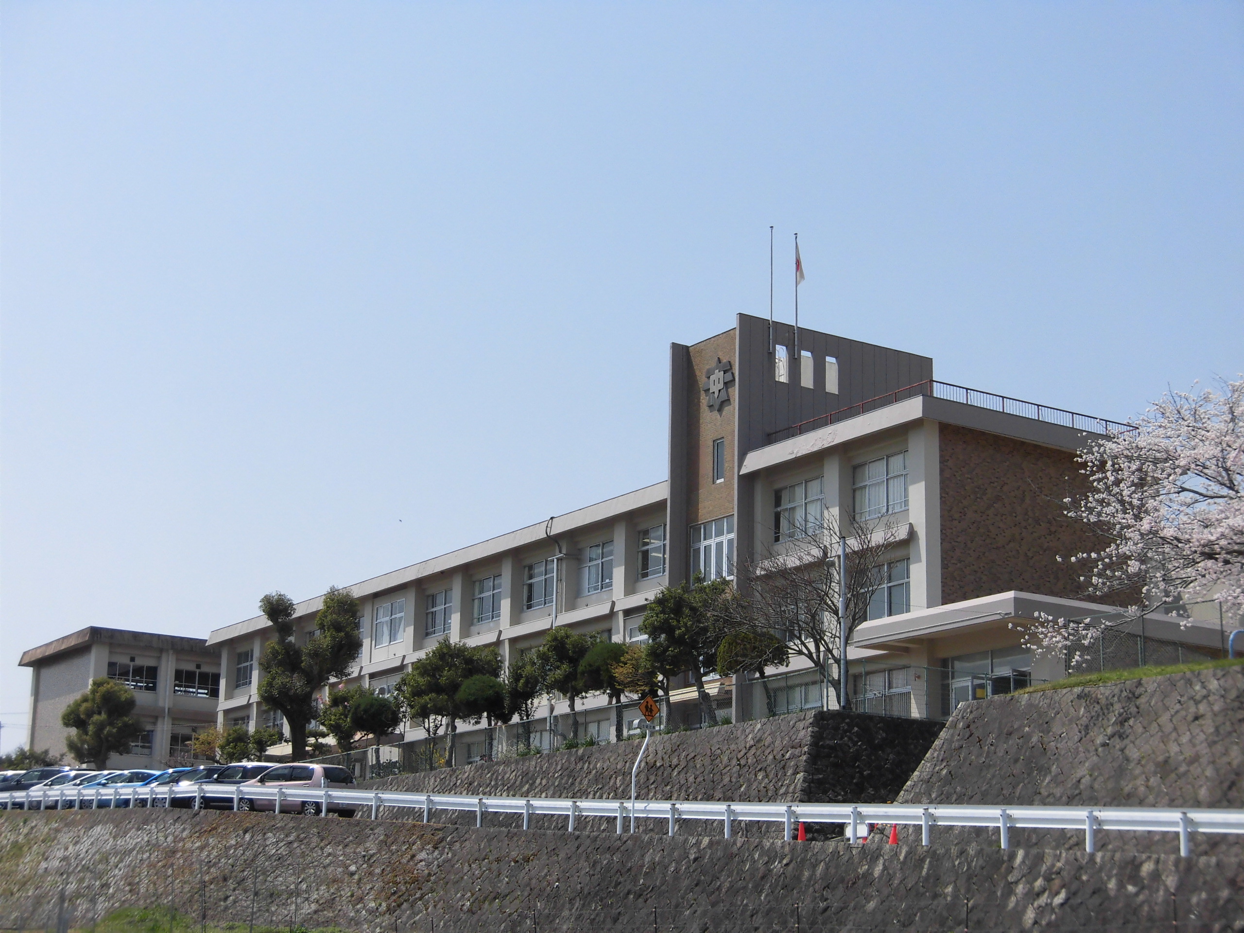 大津市水明２丁目 中学校