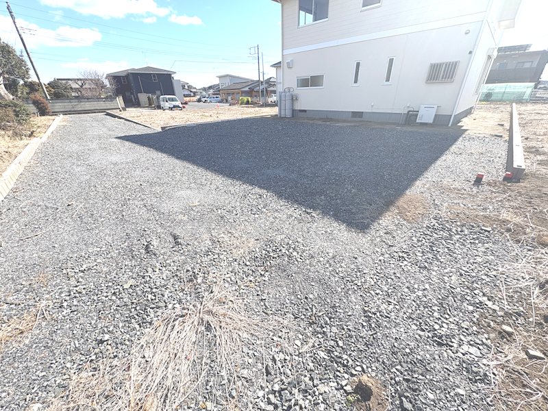 【常陸太田市磯部町　中古住宅】 現地写真（駐車場）