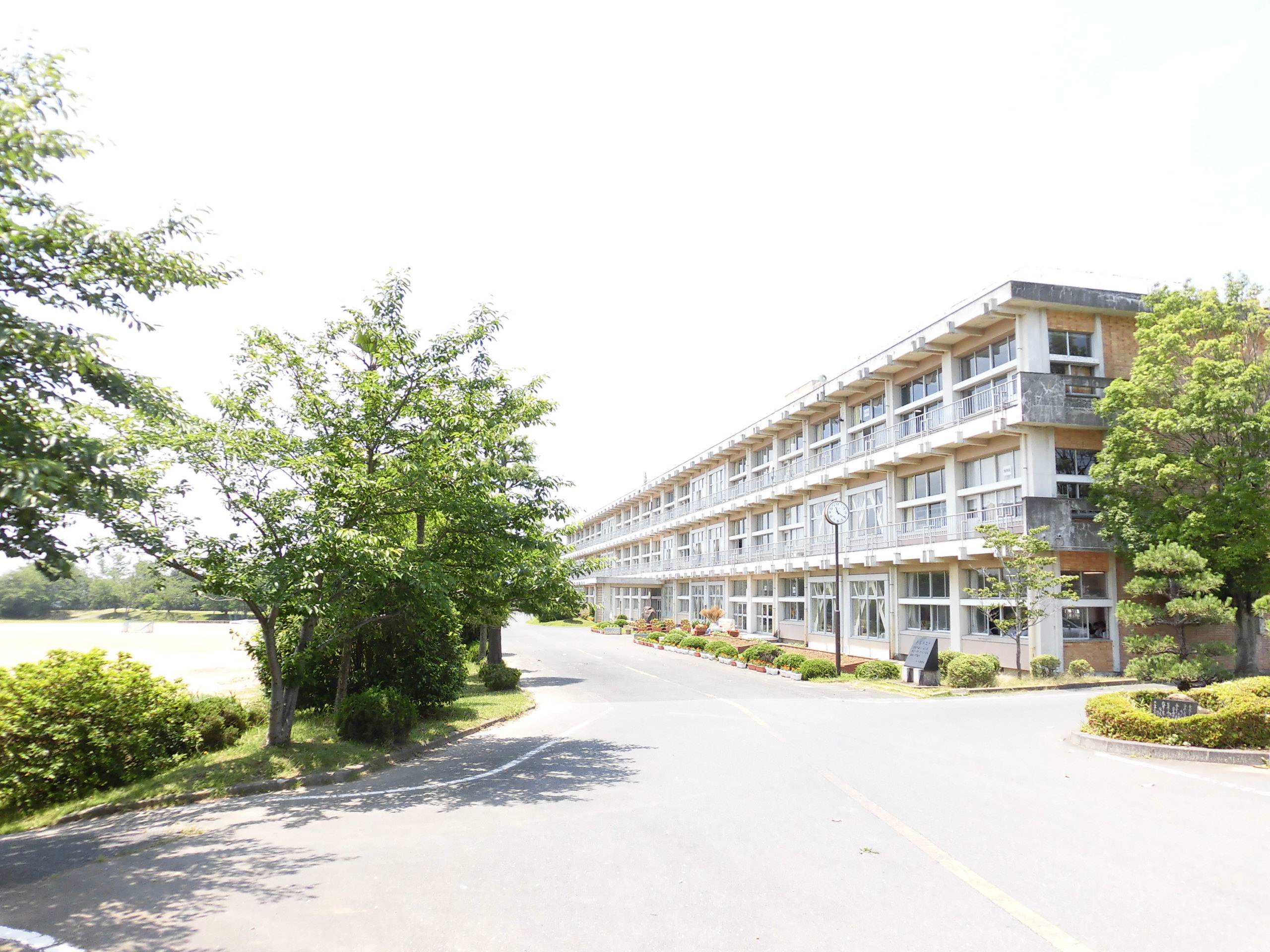 【最終1棟】　小美玉市小川第1　2号棟 中学校