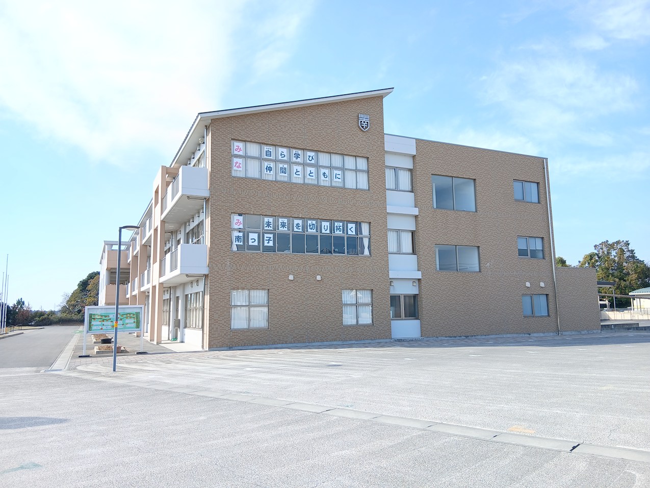 【最終1棟】　小美玉市小川第1　2号棟 小学校