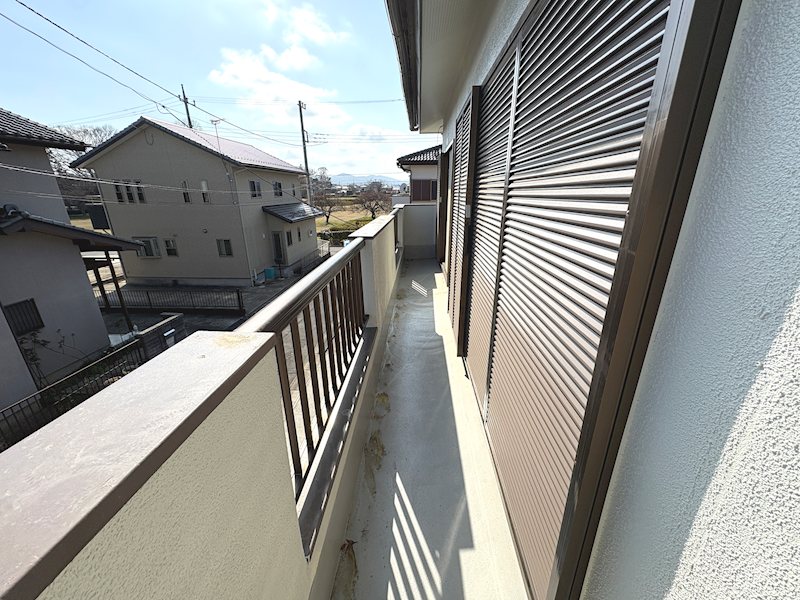石岡市若松3丁目　【中古住宅】 現地写真（バルコニー）