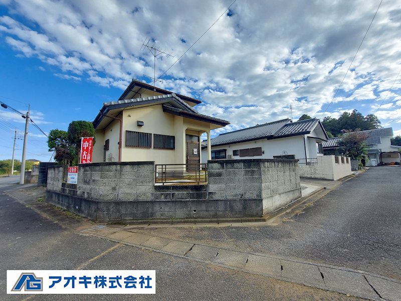 小美玉市堅倉　【中古住宅】 現地写真（前面道路含む現地写真）