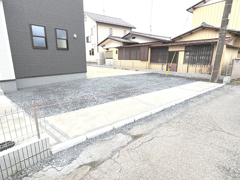 【全3棟】　石岡市府中第1　1号棟 現地写真（駐車場）