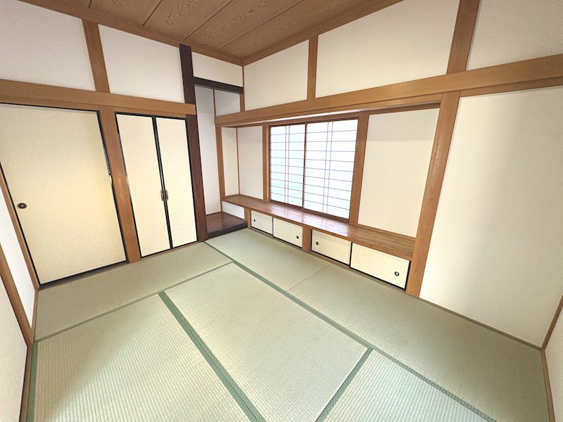 【中古戸建】笠間市東平1期 内観写真（リビング以外の居室）